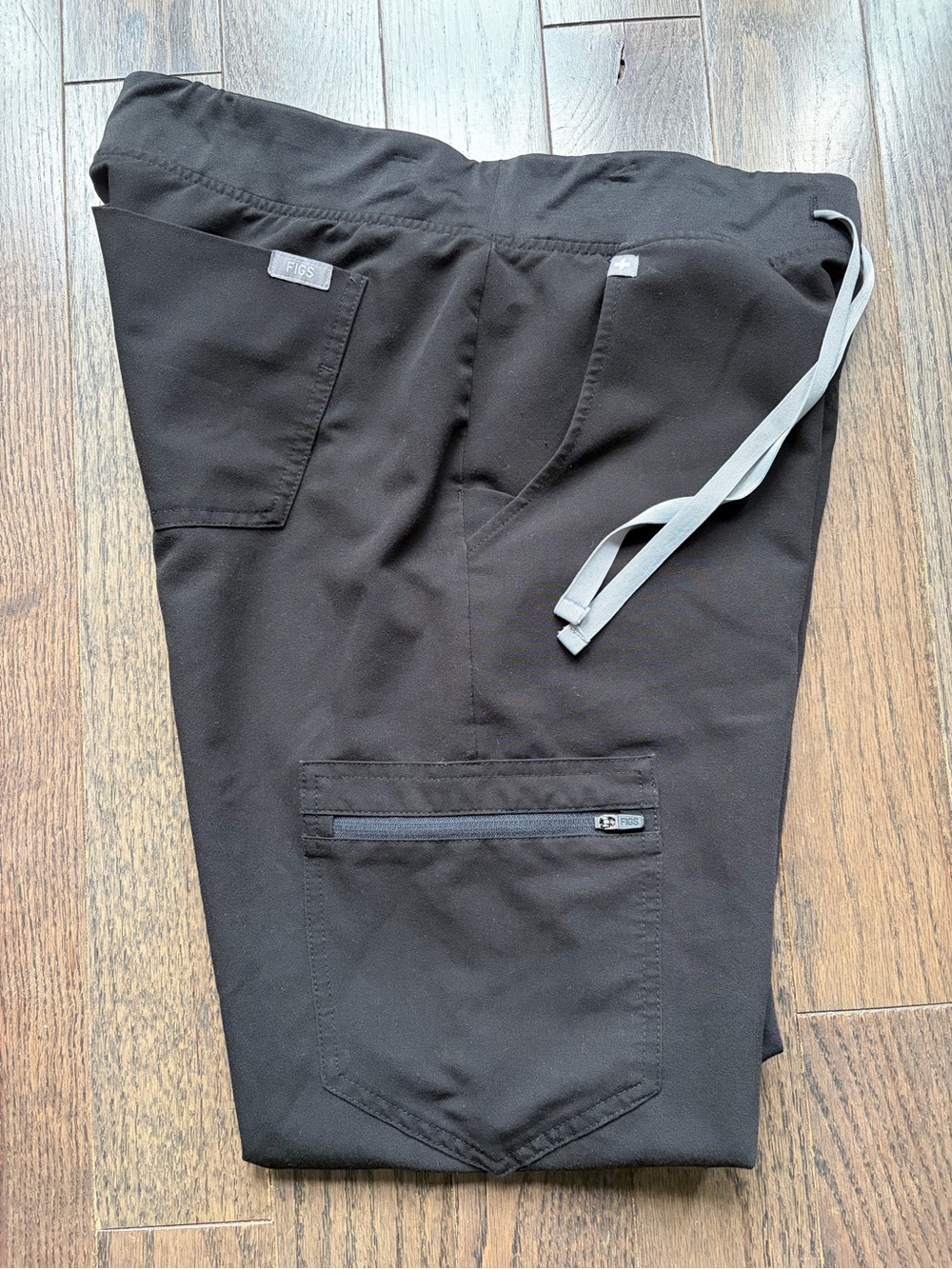 FIGS Black Zamora Skinny Jogger Scrub Pants Women’s Small Technical Collection - Picture 5 of 5